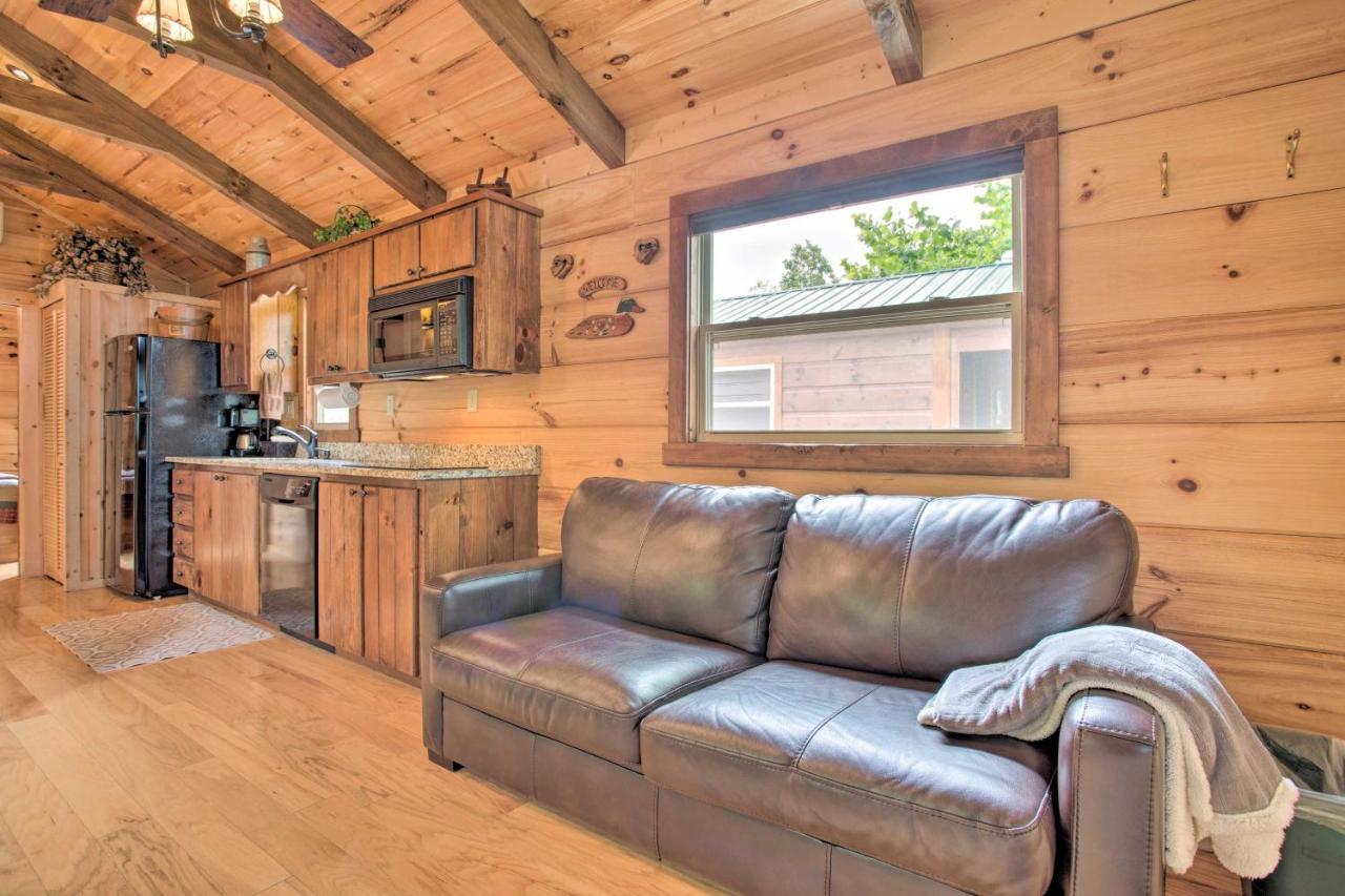 Mill Spring Cabin Near Parker-Binns Winery! Bagian luar foto